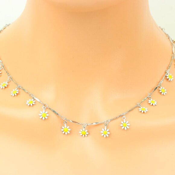 "New Beautiful Design Necklace Chain for Women/Girls, Gift, N993 - Picture 6 of 10